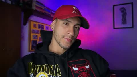 Snapshot of larry_jones chatting on 10, 10, 2025 andrew online show from 10, 10, 2025