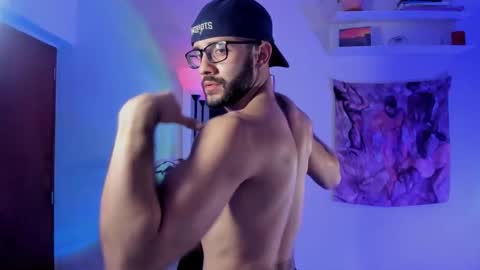 larry_stewart online show from 21, 12, 2025