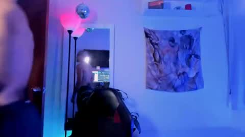 Snapshot of larry_stewart chatting on 22, 6, 2026 larry_stewart online show from 22, 6, 2026