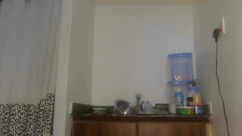 larvy12 online show from 19, 3, 2026