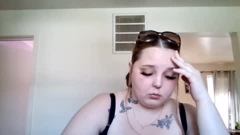 lashaebby online show from 8, 9, 2025