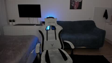 acie online show from 25, 12, 2024