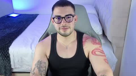 Snapshot of latam_ chatting on 22, 5, 2026 YOUR BABY online show from 22, 5, 2026