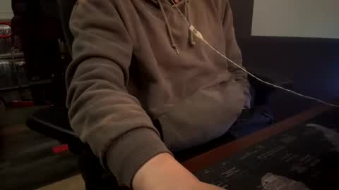 Snapshot of laterall chatting on 2, 11, 2025 YoungLatinStroker online show from 2, 11, 2025