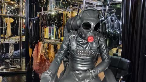 latexlover202 online show from 7, 2, 2026