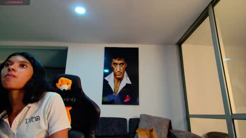 Snapshot of latin_couple77 chatting on 9, 3, 2025 Sara y Andy online show from 9, 3, 2025