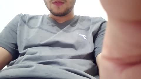 Snapshot of latin_edge chatting on 10, 3, 2025 Latin edge online show from 10, 3, 2025