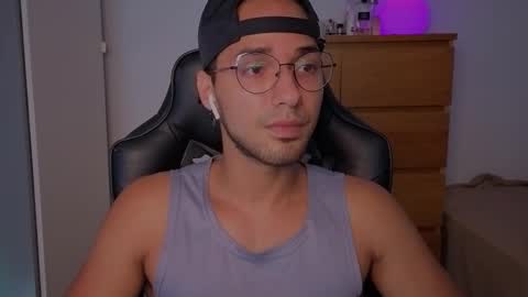  Free OF online show from 18, 9, 2025