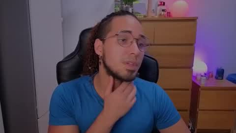  Free OF online show from 28, 10, 2025