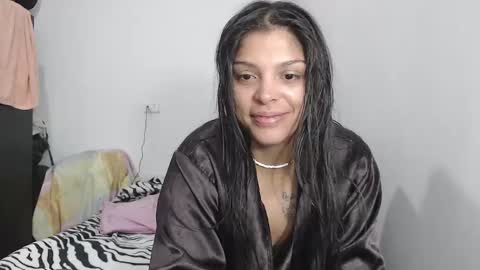 Snapshot of latin_meg chatting on 25, 12, 2024 M E G A N online show from 25, 12, 2024