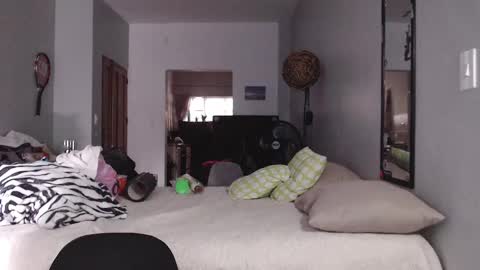 Snapshot of latin_meg chatting on 16, 1, 2025 M E G A N online show from 16, 1, 2025