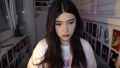 miiiiiiaaaa online show from 13, 1, 2025