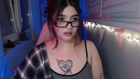 miiiiiiaaaa online show from 22, 2, 2025