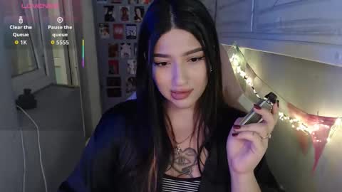 miiiiiiaaaa online show from 8, 9, 2025