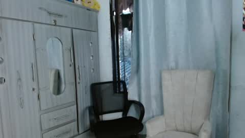 latina_queen0 online show from 18, 7, 2026