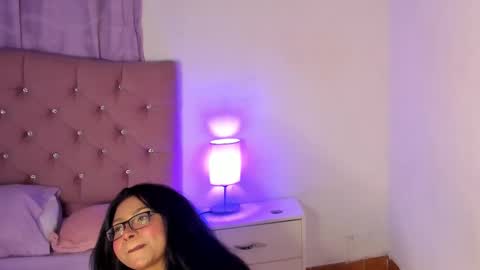 Snapshot of latinabombsheell chatting on 16, 2, 2025 Martina online show from 16, 2, 2025