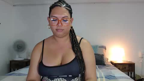 Snapshot of latinaflower_ts chatting on 13, 11, 2025 FLOR SALVAJE online show from 13, 11, 2025