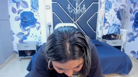 Snapshot of latinaholequeen chatting on 24, 9, 2025 EMMA online show from 24, 9, 2025