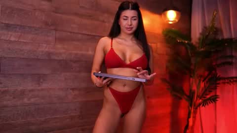 Snapshot of latinaloco chatting on 25, 10, 2025 Latina online show from 25, 10, 2025