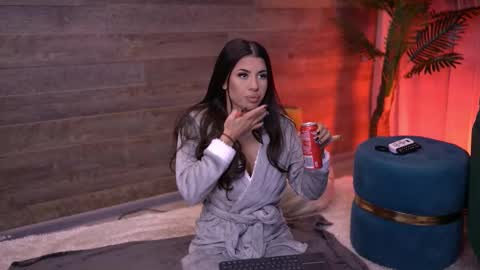 Snapshot of latinaloco chatting on 11, 11, 2025 Latina online show from 11, 11, 2025