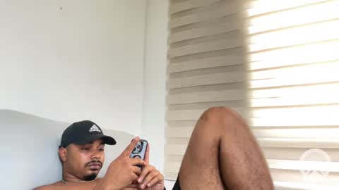 Snapshot of latinbbc_00 chatting on 23, 2, 2025 latinbbc_00 online show from 23, 2, 2025