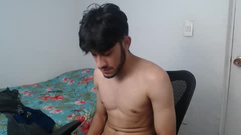 Snapshot of latinbunny7779 chatting on 20, 12, 2024 camilo online show from 20, 12, 2024