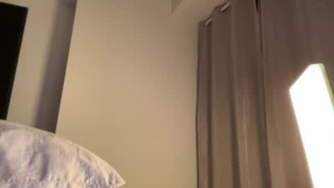 Hi -  online show from 7, 4, 2026