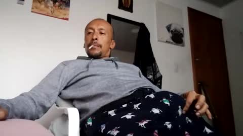 latinhardfucker1980 online show from 31, 12, 2024