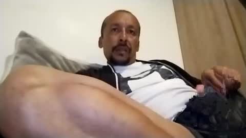 latinhardfucker1980 online show from 21, 1, 2025