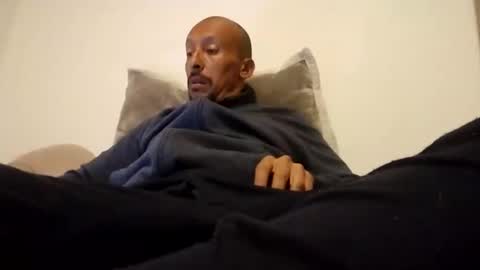 latinhardfuker1980 online show from 30, 1, 2025