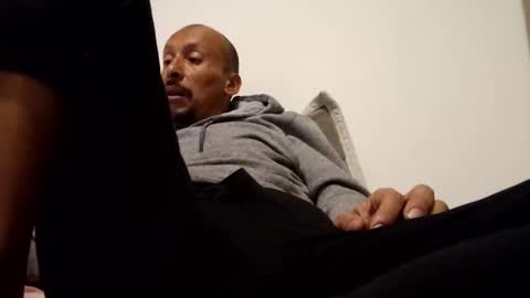 latinhardfuker1980 online show from 8, 2, 2025