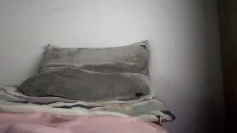 latinhardfuker1980 online show from 27, 2, 2025