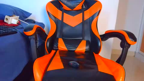 blackBear online show from 18, 12, 2025