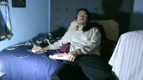 latinincognito online show from 6, 1, 2025