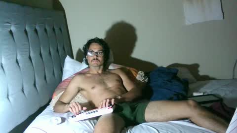 latinincognito online show from 9, 4, 2026