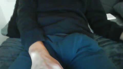 latinman7945 online show from 17, 12, 2025