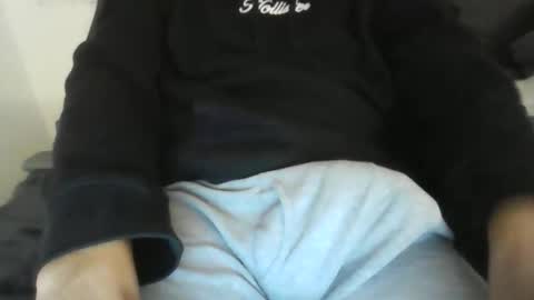 latinman7945 online show from 9, 2, 2026