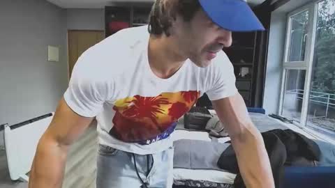 Snapshot of latino23bom chatting on 14, 12, 2025 sam online show from 14, 12, 2025