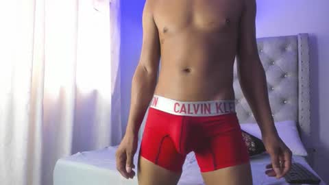 Snapshot of latinodark chatting on 19, 2, 2026 latinodark online show from 19, 2, 2026