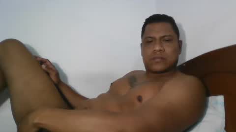 Snapshot of latinrayf chatting on 5, 3, 2025 latinrayf online show from 5, 3, 2025