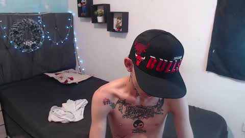 Snapshot of latins_boys_20 chatting on 29, 12, 2024 NICK online show from 29, 12, 2024