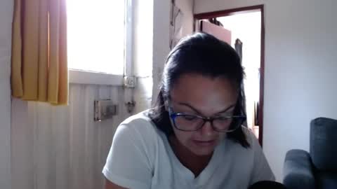 Snapshot of lau16310 chatting on 20, 7, 2026 Laura online show from 20, 7, 2026