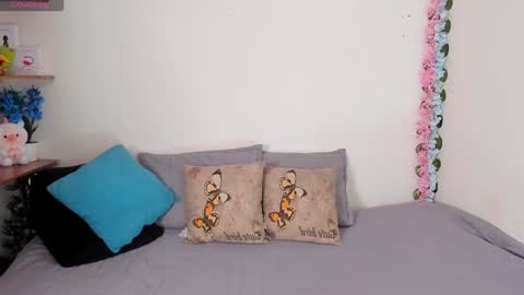 Snapshot of laura1__ chatting on 20, 1, 2025 laura1__ online show from 20, 1, 2025