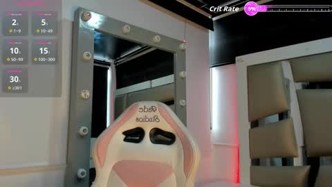 laura__js_ online show from 28, 11, 2025