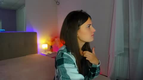 Laura online show from 3, 10, 2025