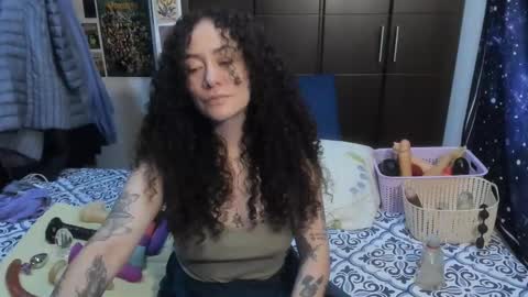 Snapshot of laura_anal_ chatting on 9, 1, 2026 Wen online show from 9, 1, 2026