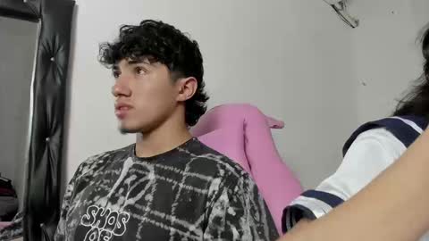 laura_and_kevin online show from 16, 1, 2026