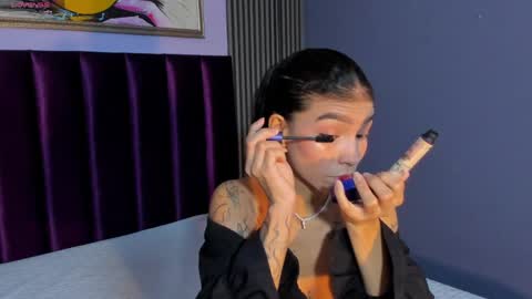 Snapshot of laura_aristizabal_19 chatting on 7, 5, 2026 Laura online show from 7, 5, 2026