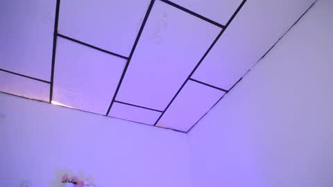 Snapshot of laura_candy02 chatting on 16, 1, 2025 LAURA online show from 16, 1, 2025