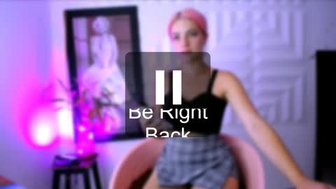 Snapshot of laura_candy02 chatting on 8, 2, 2025 LAURA online show from 8, 2, 2025